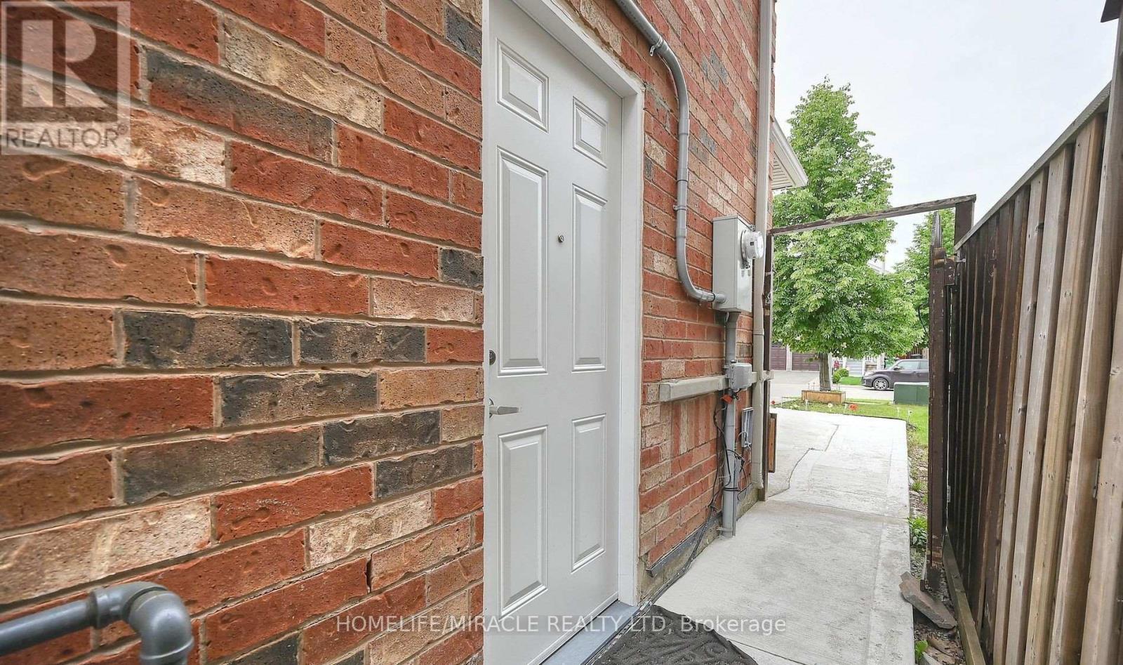 27 Silver Egret Road, Brampton, Ontario  L7A 3P6 - Photo 24 - W12397667