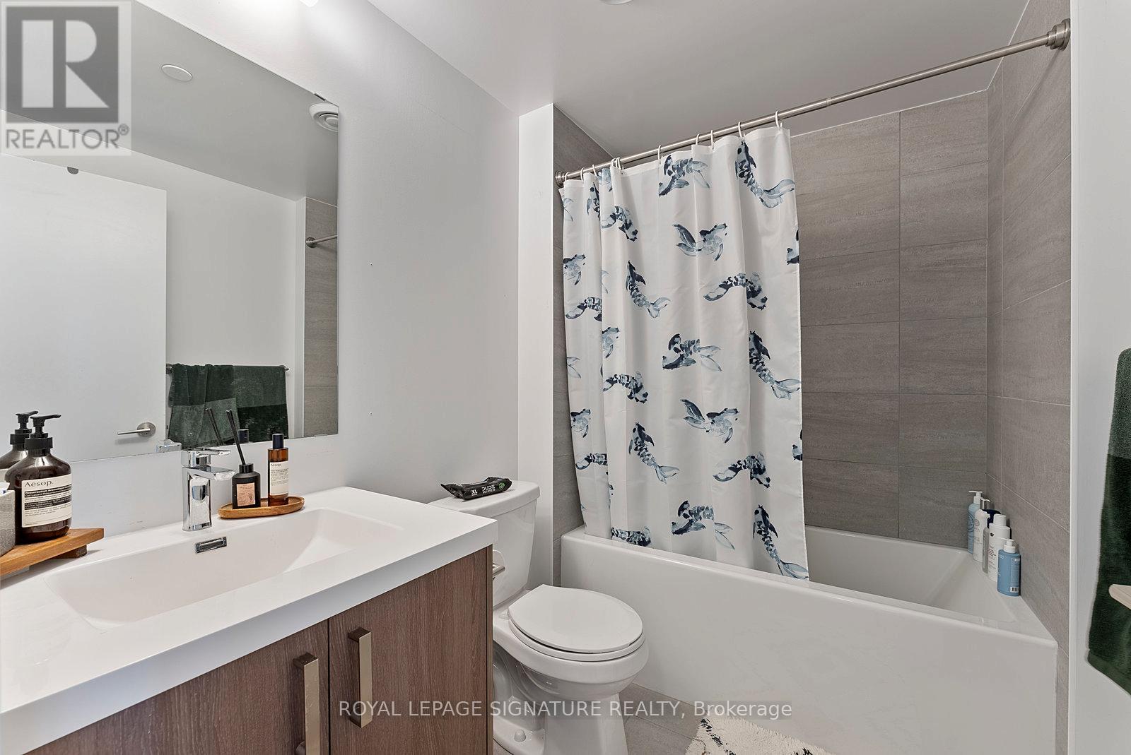 2501 - 77 Mutual Street, Toronto (Church-Yonge Corridor), Ontario  M5B 2A9 - Photo 14 - C12461350