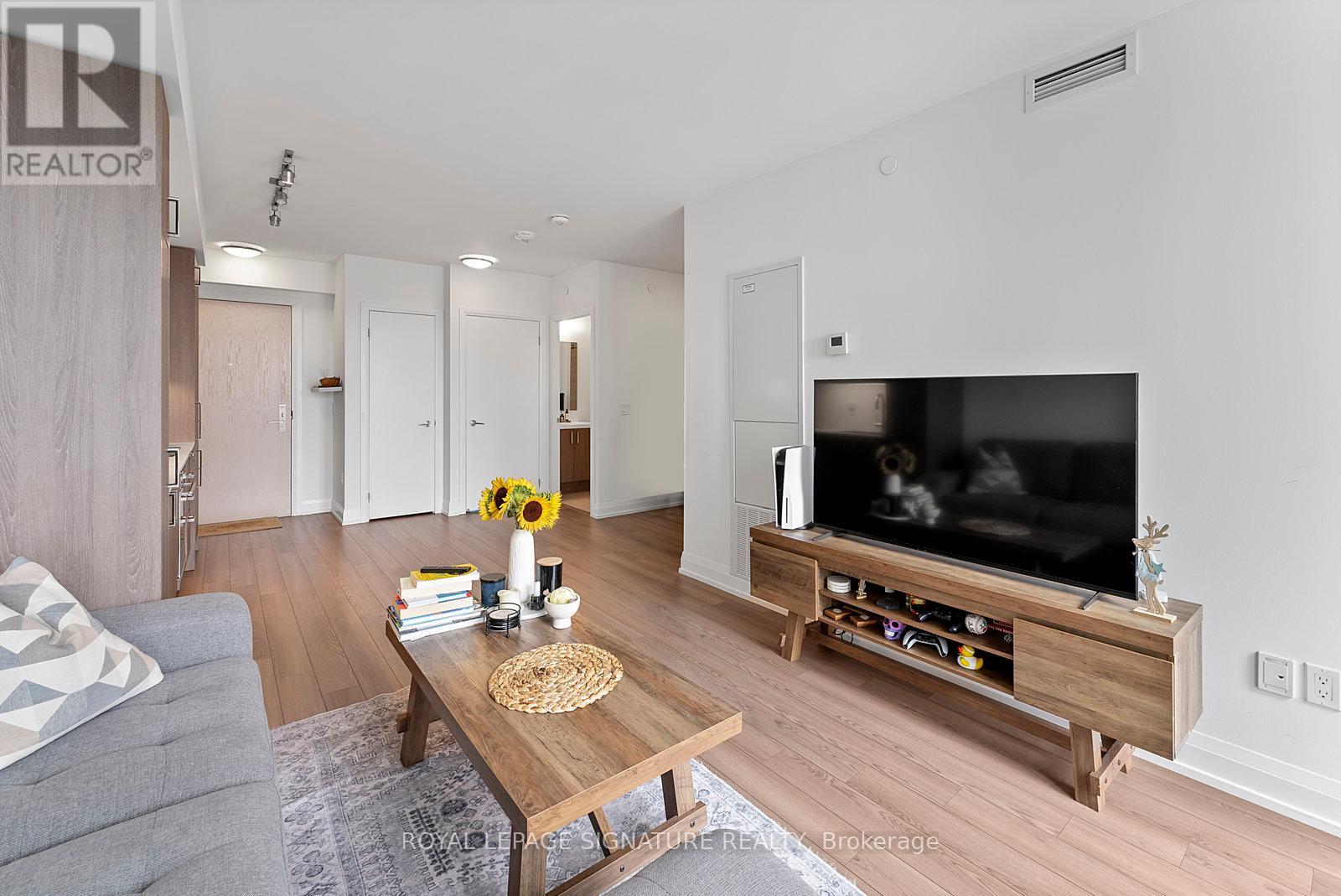 2501 - 77 Mutual Street, Toronto (Church-Yonge Corridor), Ontario  M5B 2A9 - Photo 8 - C12461350