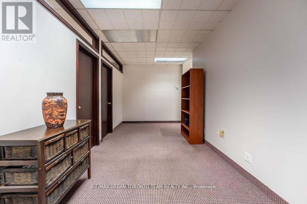 208 - 120 Carlton Street, Toronto, Ontario  M5A 4K3 - Photo 6 - C12461369