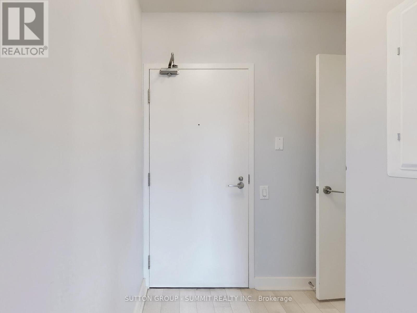 750 - 5 Hanna Avenue, Toronto, Ontario  M6K 0B3 - Photo 16 - C12461387