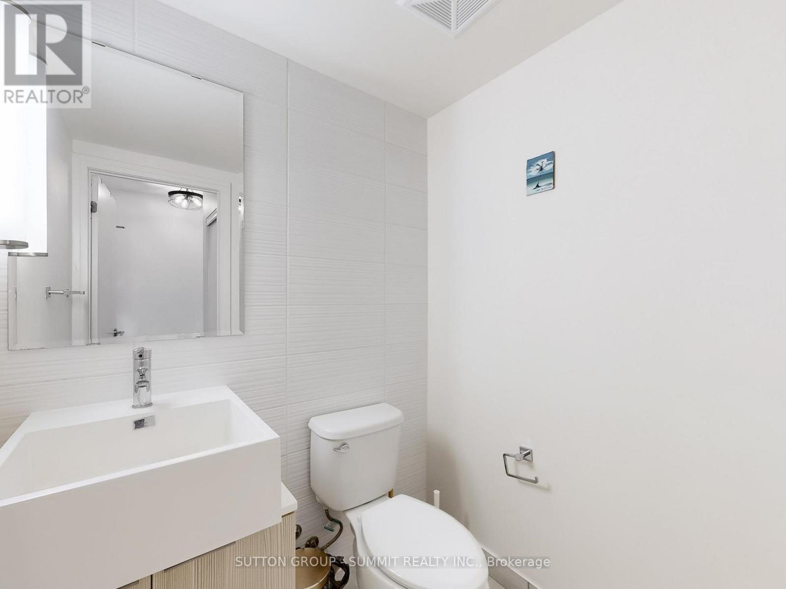 750 - 5 Hanna Avenue, Toronto, Ontario  M6K 0B3 - Photo 7 - C12461387