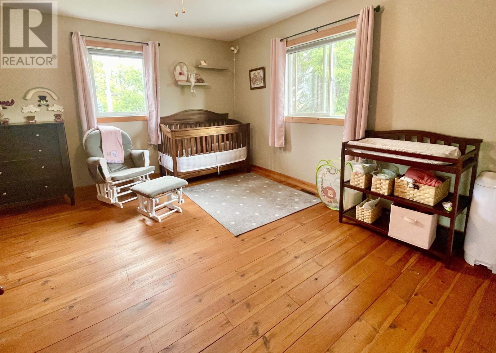 75 Elizabeth Ave, Dryden, Ontario  P8N 2L5 - Photo 24 - TB252563