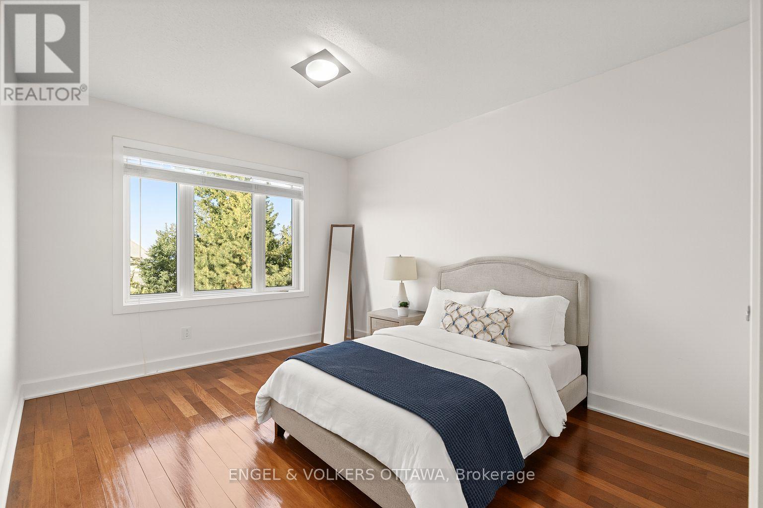 71 Metropole Private, Ottawa, Ontario  K1Z 1E7 - Photo 20 - X12461420
