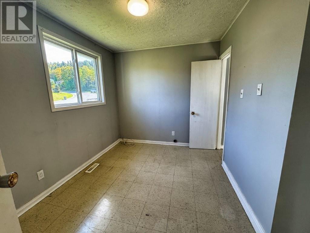 4 Croy Court, Marathon, Ontario  P0T 2E0 - Photo 17 - TB253209