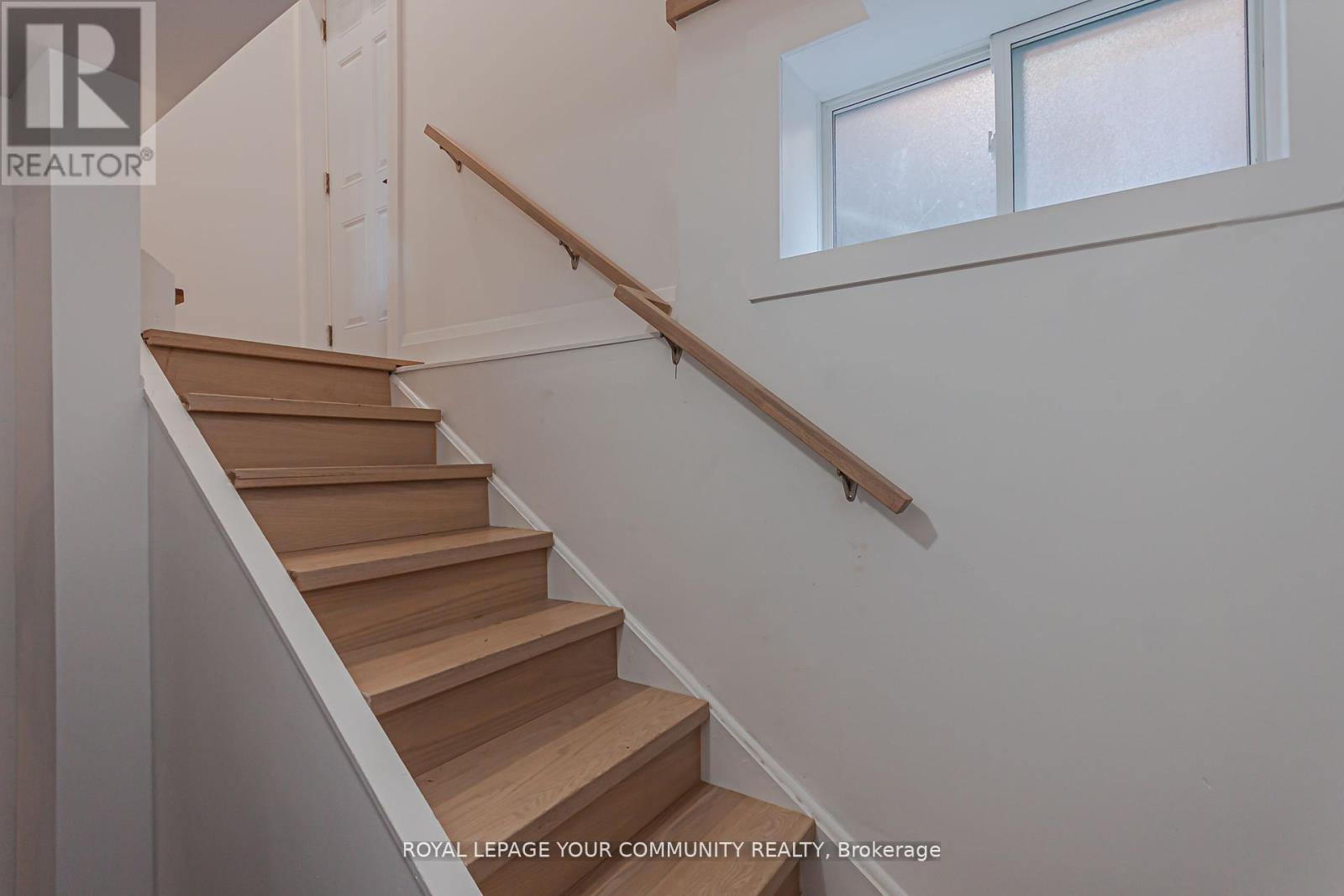 89 Gainsborough Road, Toronto, Ontario  M4L 3C3 - Photo 36 - E12461281