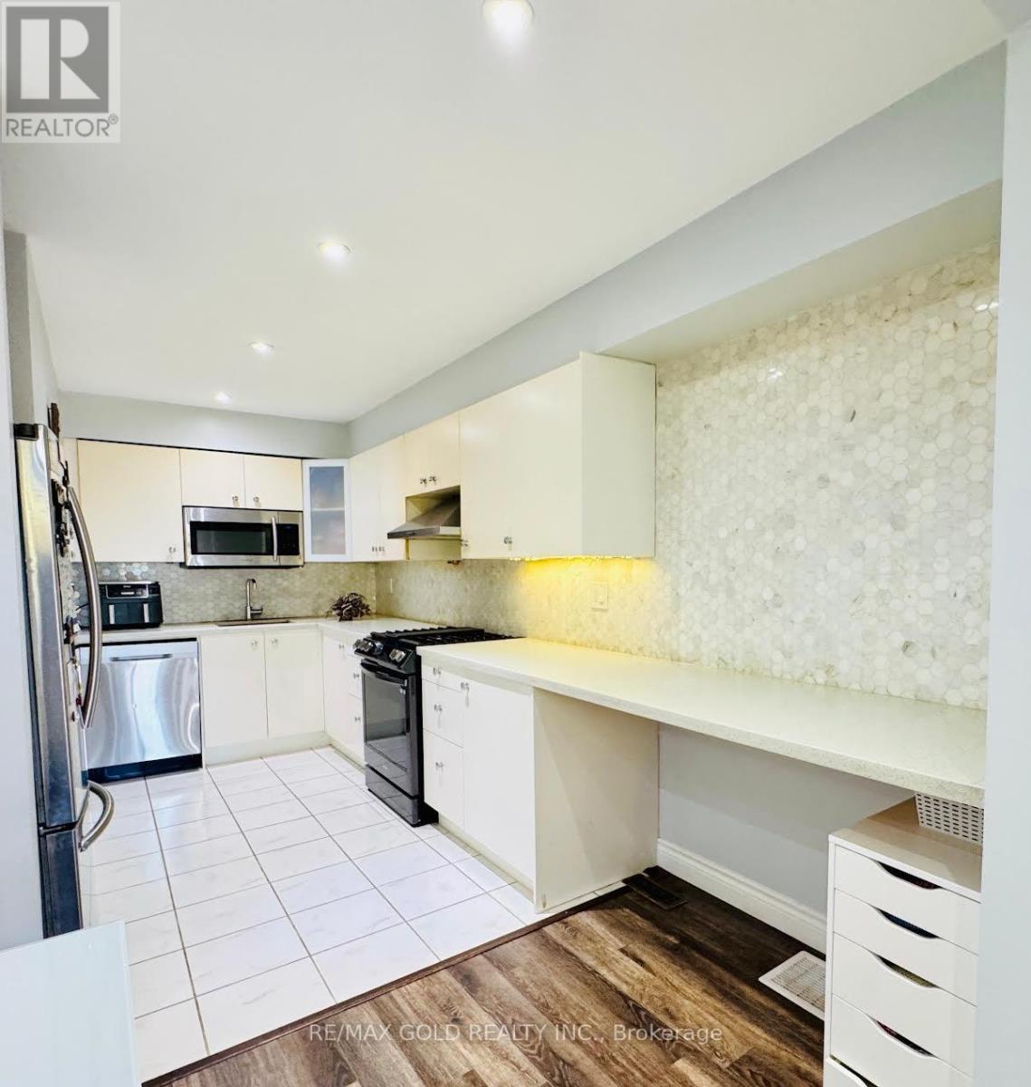 140 Quantrell Trail, Toronto, Ontario  M1B 1L8 - Photo 10 - E12461309