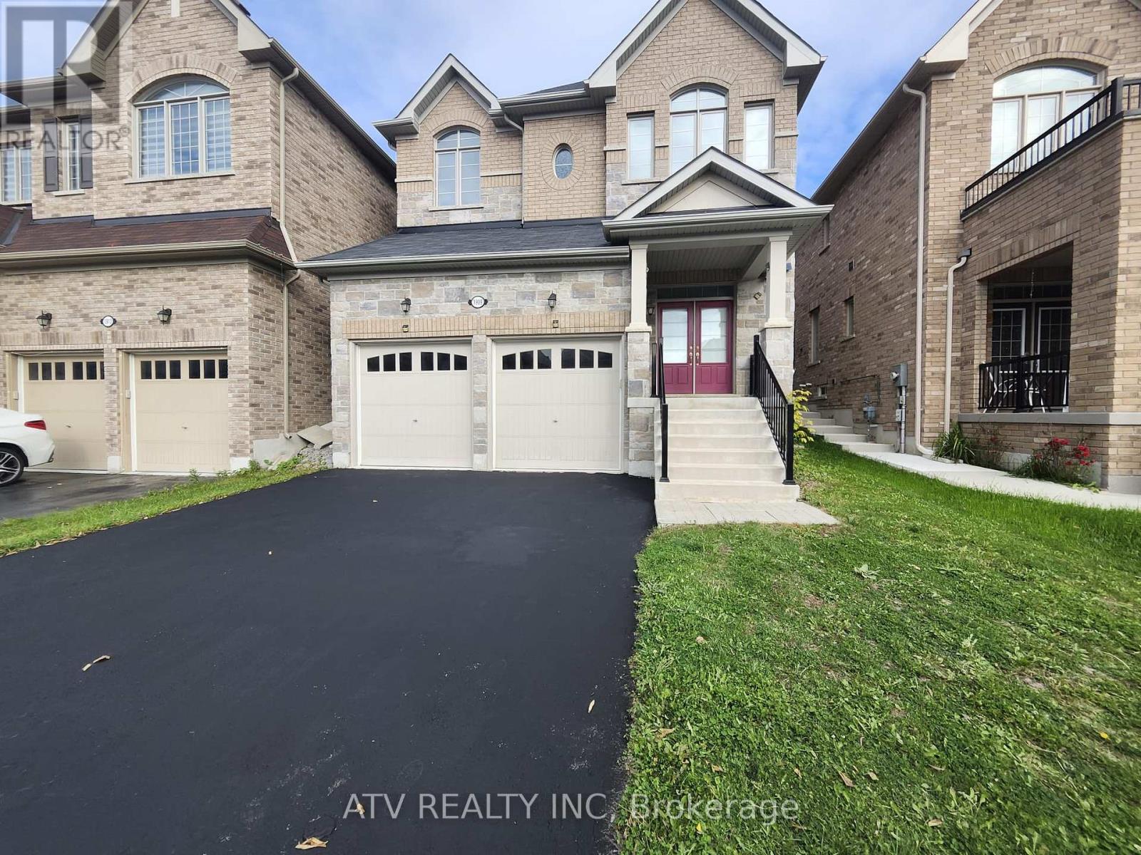 1909 DON WHITE COURT, Oshawa, Ontario
