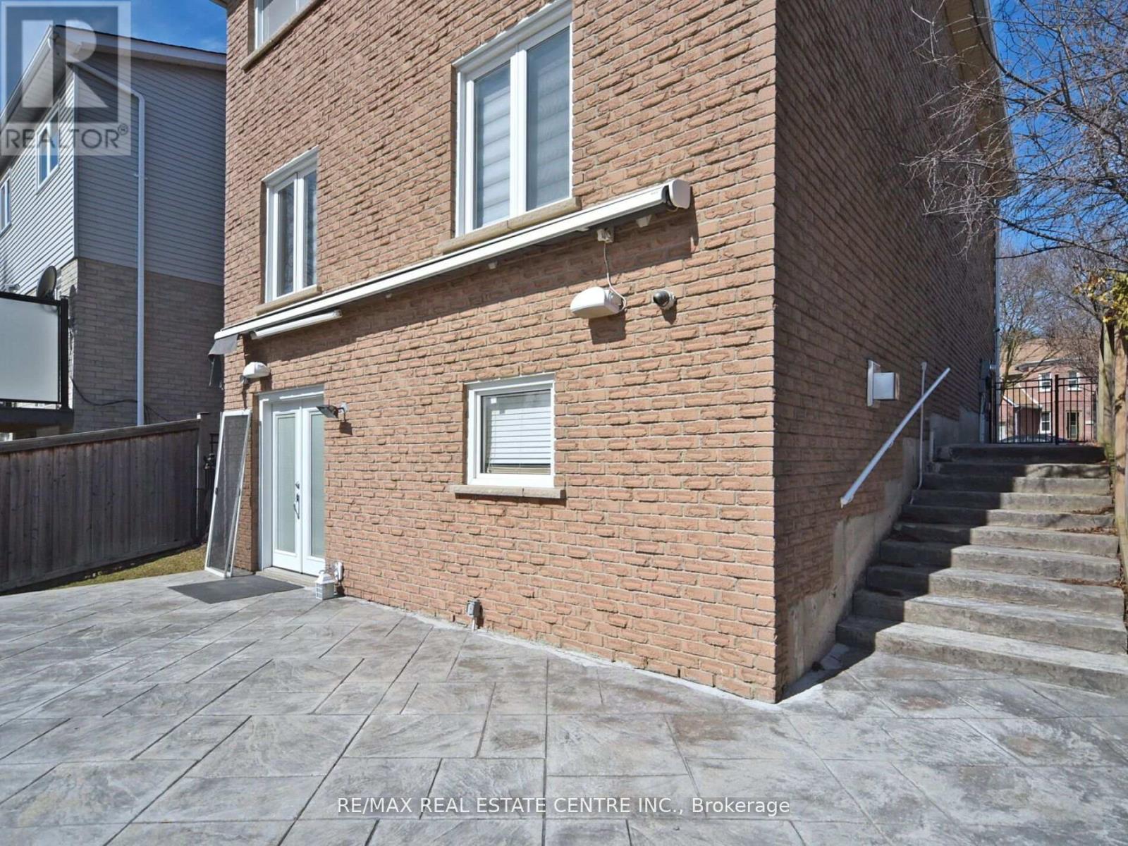 41 Fieldview Crescent, Whitby, Ontario  L1N 8B5 - Photo 23 - E12461319
