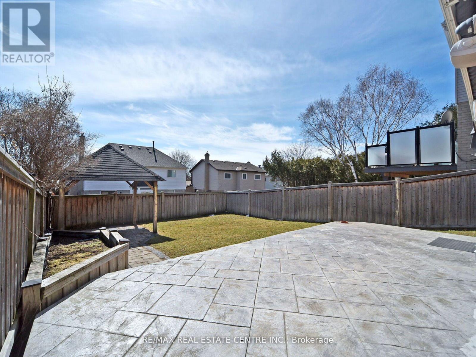 41 Fieldview Crescent, Whitby, Ontario  L1N 8B5 - Photo 25 - E12461319