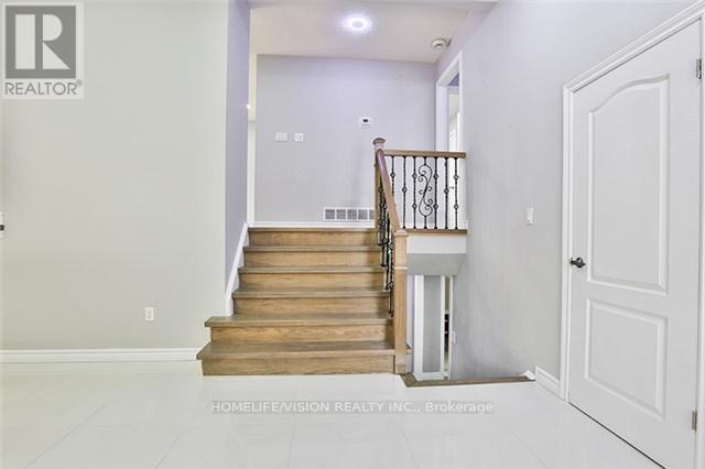 891 Jacqueline Avenue, Pickering, Ontario  L1V 3B2 - Photo 6 - E12461373