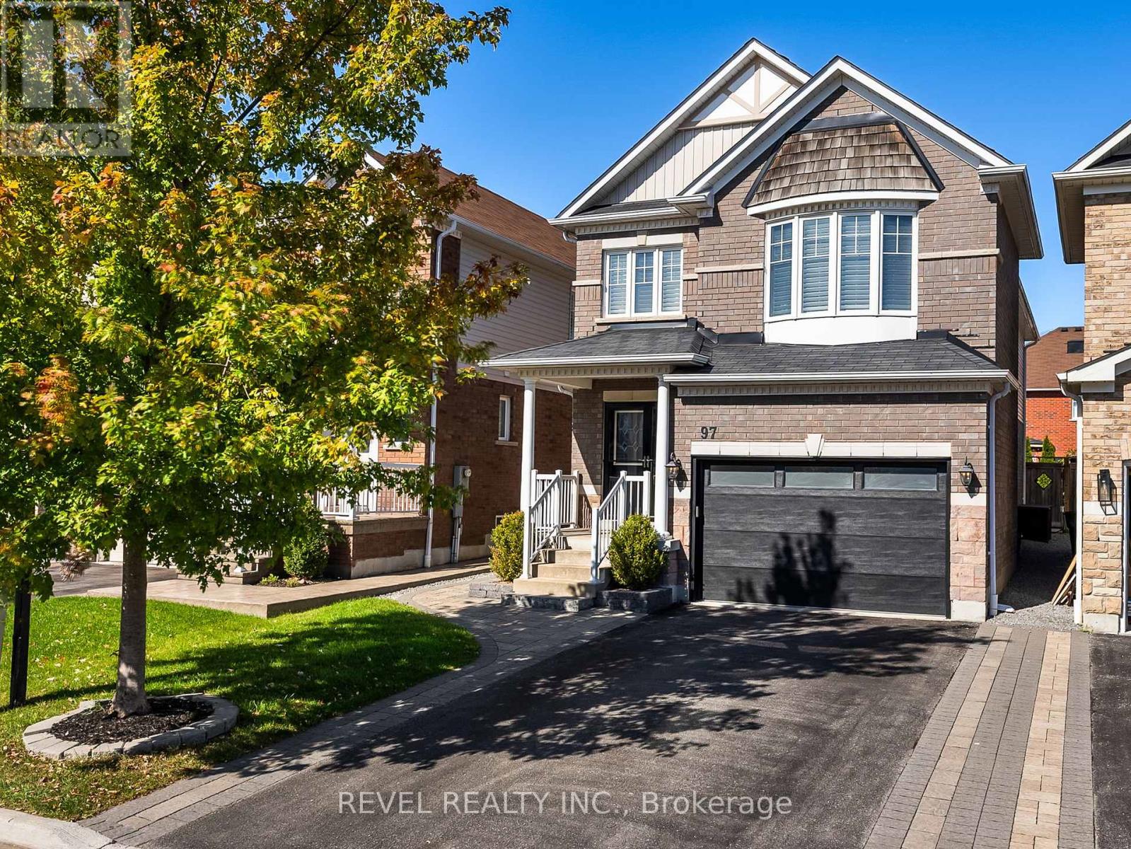 97 SHARPLIN DRIVE, Ajax, Ontario