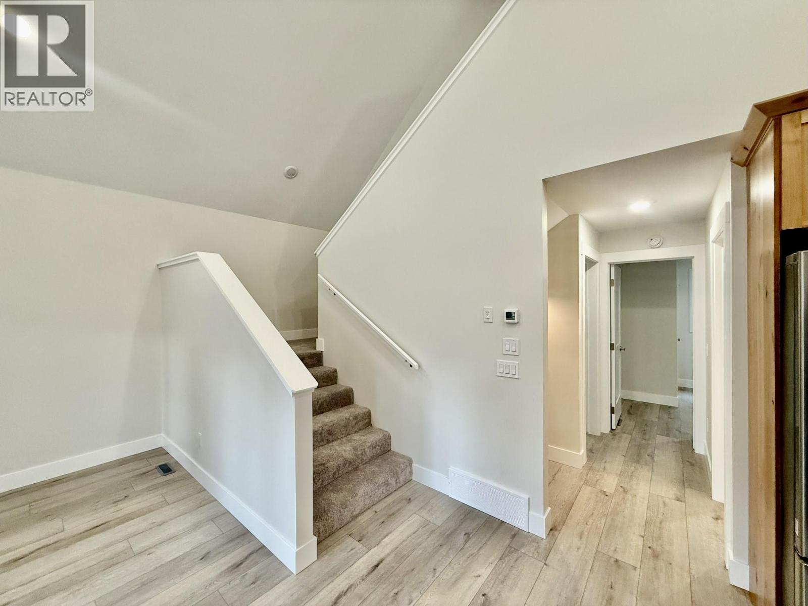 1938 Foxwood Trail Unit# 4, Windermere, British Columbia  V0B 2L2 - Photo 14 - 10365814