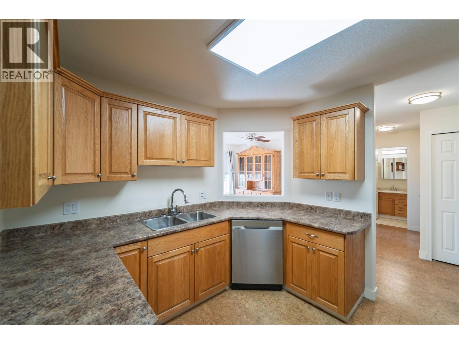1201 Kokanee  N Drive N Unit# 206, Cranbrook, British Columbia  V1C 6P8 - Photo 16 - 10365737