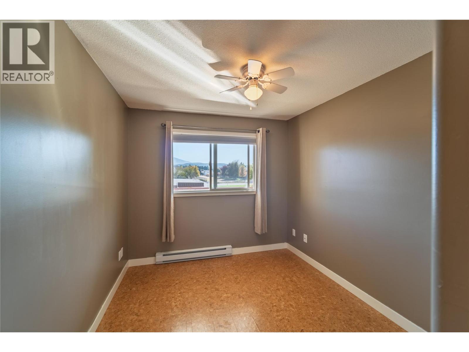 1201 Kokanee  N Drive N Unit# 206, Cranbrook, British Columbia  V1C 6P8 - Photo 29 - 10365737