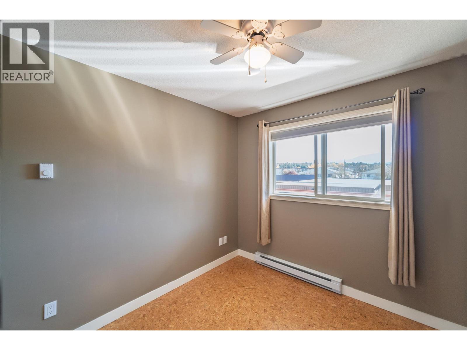 1201 Kokanee  N Drive N Unit# 206, Cranbrook, British Columbia  V1C 6P8 - Photo 46 - 10365737