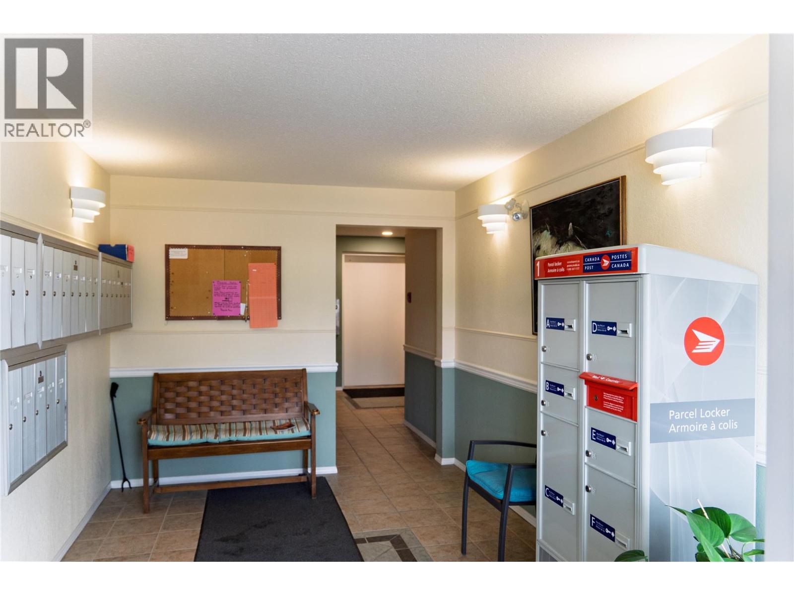 1201 Kokanee  N Drive N Unit# 206, Cranbrook, British Columbia  V1C 6P8 - Photo 6 - 10365737
