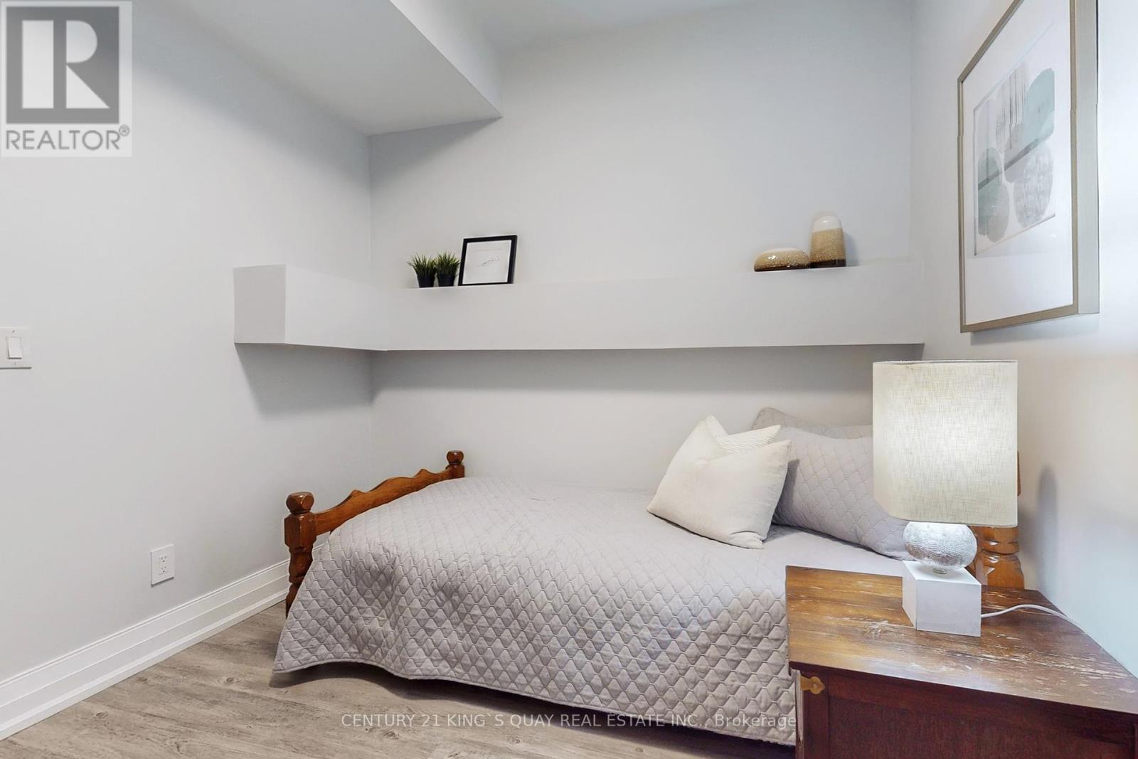 19 Blyth Street, Richmond Hill, Ontario  L4E 2Y2 - Photo 45 - N12461329