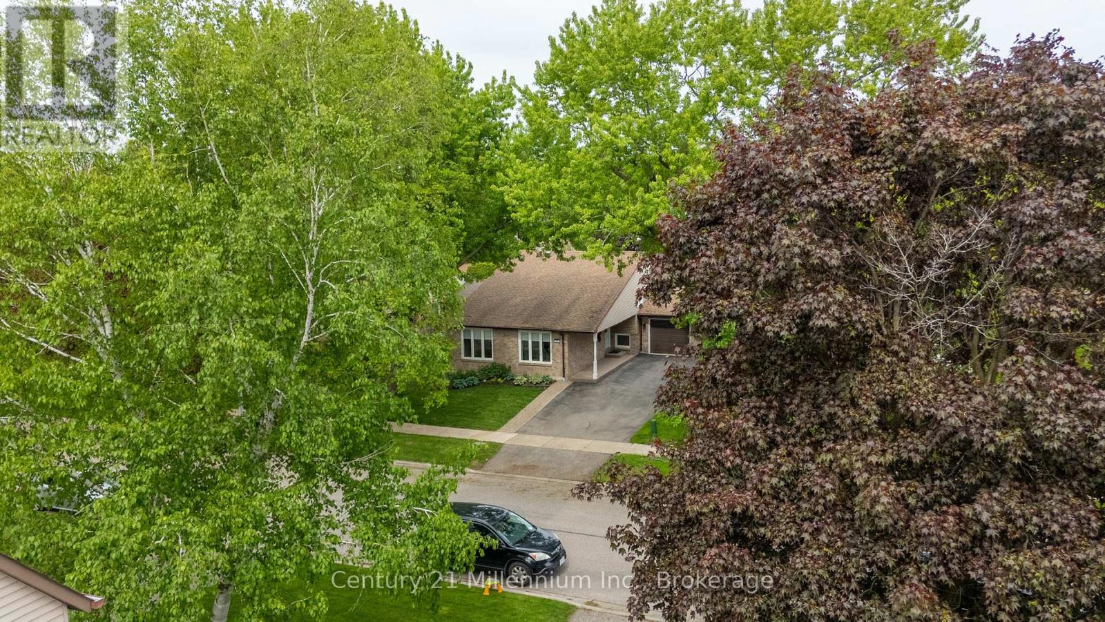 43 Stoddart Drive, Aurora, Ontario  L4G 2G2 - Photo 40 - N12461412