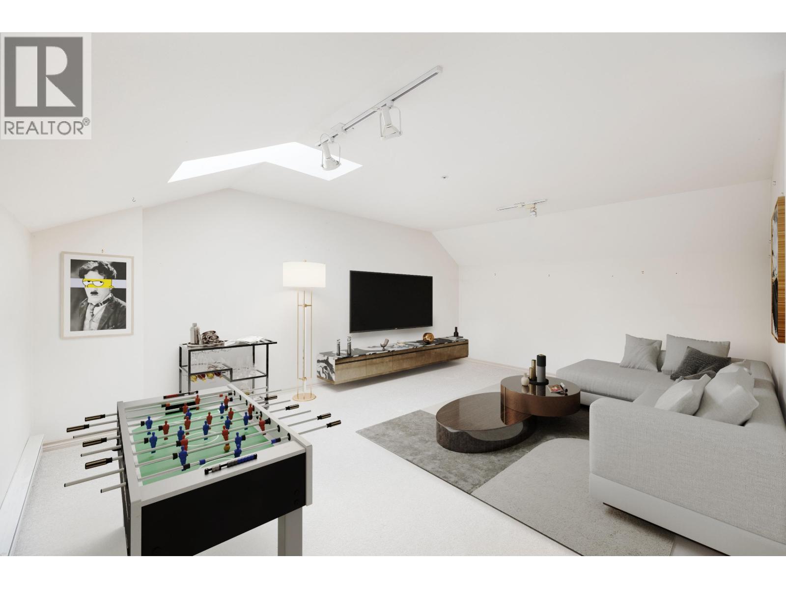 TH D 1133 E 29TH STREET, North Vancouver, British Columbia
