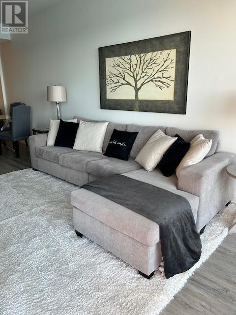 610 - 185 Dunlop Street, Barrie, Ontario  L4M 0M7 - Photo 11 - S12461272
