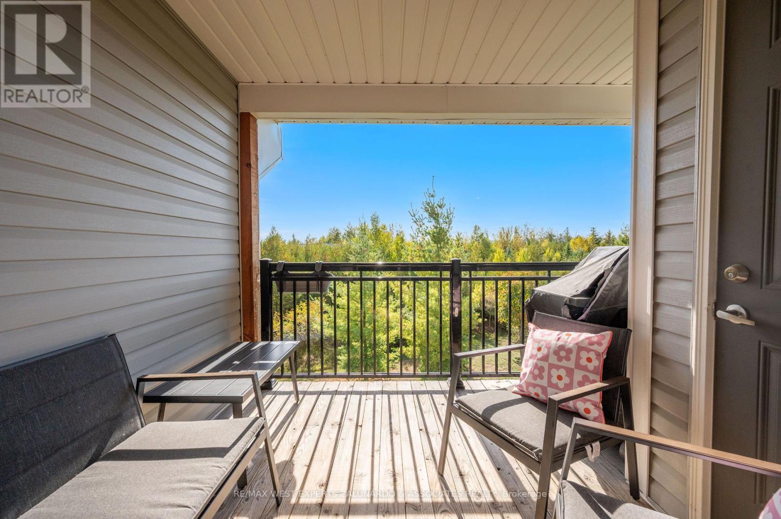 305 - 8 Brandy Lane Drive, Collingwood, Ontario  L9Y 0X4 - Photo 44 - S12461318
