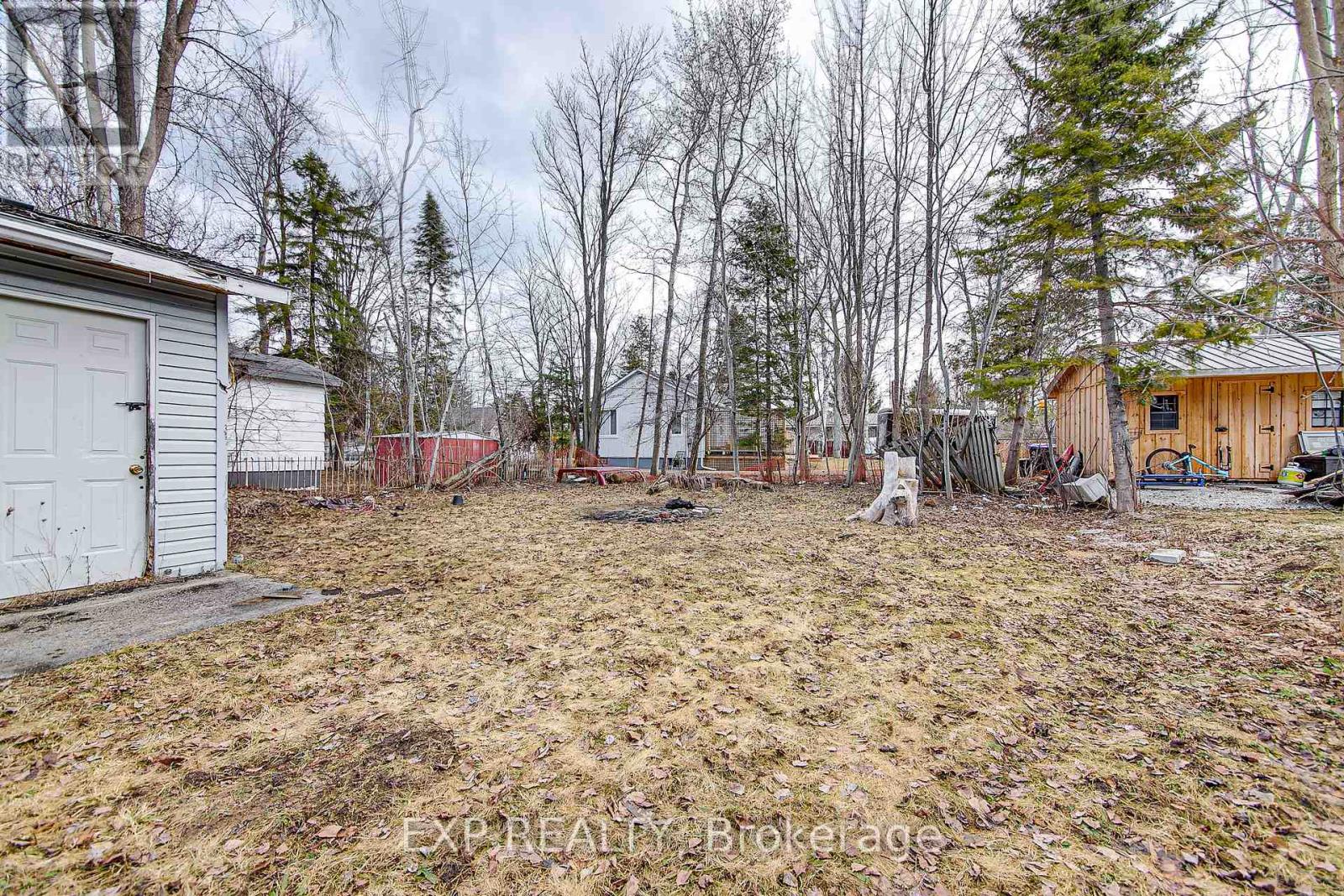 7 60th Street S, Wasaga Beach, Ontario  L9Z 1V9 - Photo 12 - S12461340