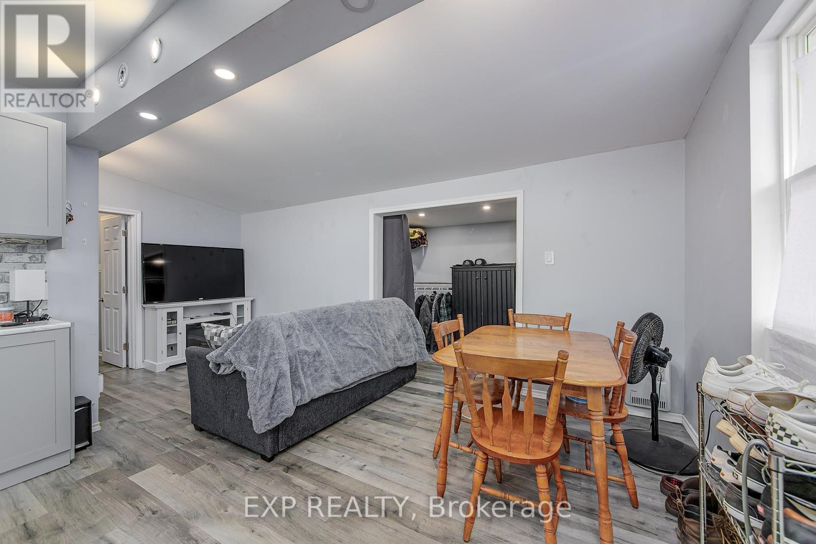 7 60th Street S, Wasaga Beach, Ontario  L9Z 1V9 - Photo 21 - S12461340