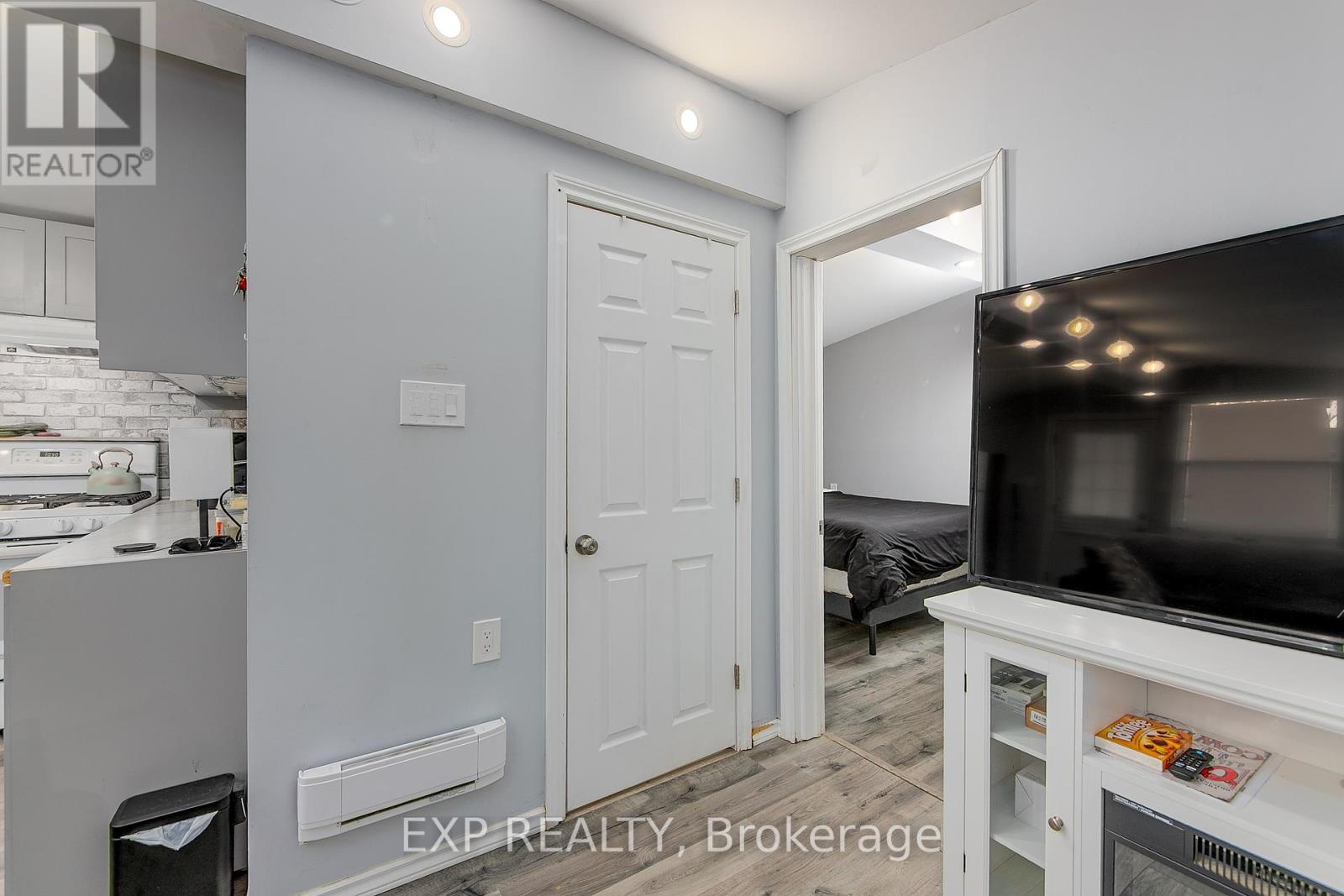 7 60th Street S, Wasaga Beach, Ontario  L9Z 1V9 - Photo 29 - S12461340