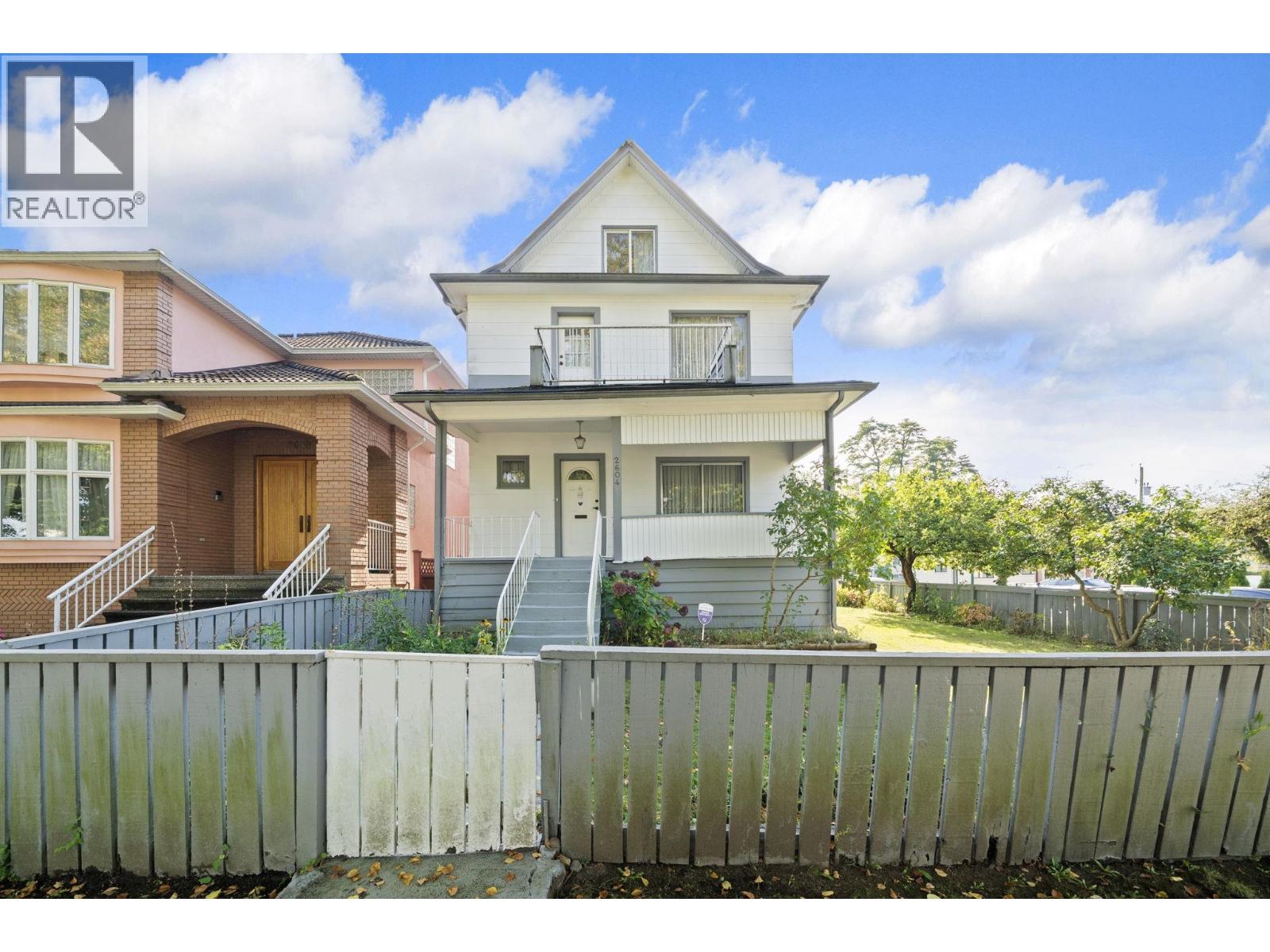 2604 E 19TH AVENUE, Vancouver, British Columbia