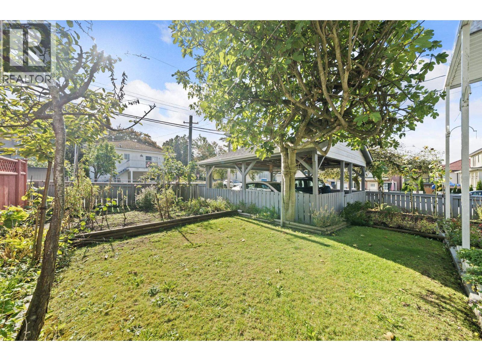2604 E 19th Avenue, Vancouver, British Columbia  V5M 2S4 - Photo 8 - R3058083