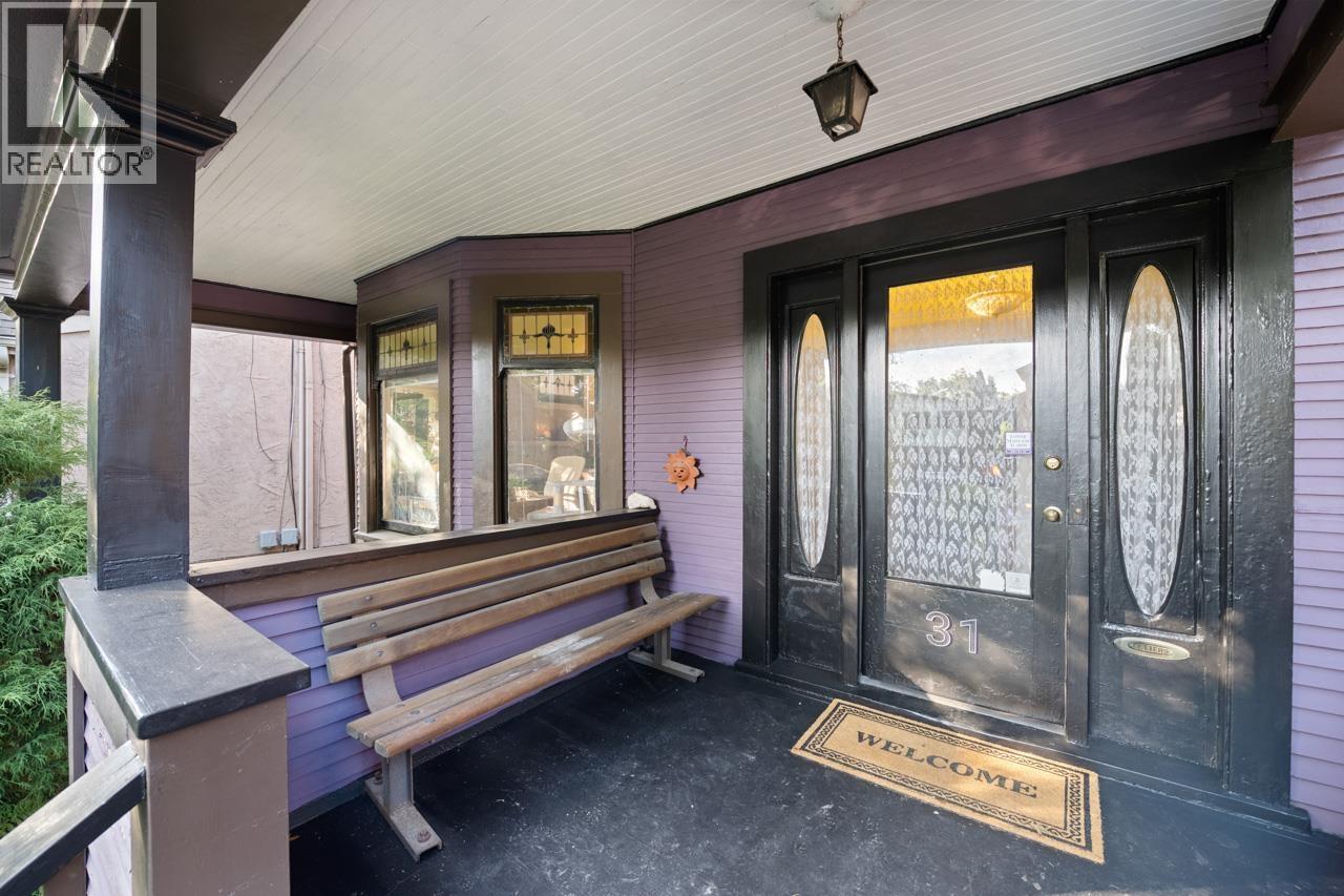 31 W 11th Avenue, Vancouver, British Columbia  V5Y 1S6 - Photo 2 - R3058086