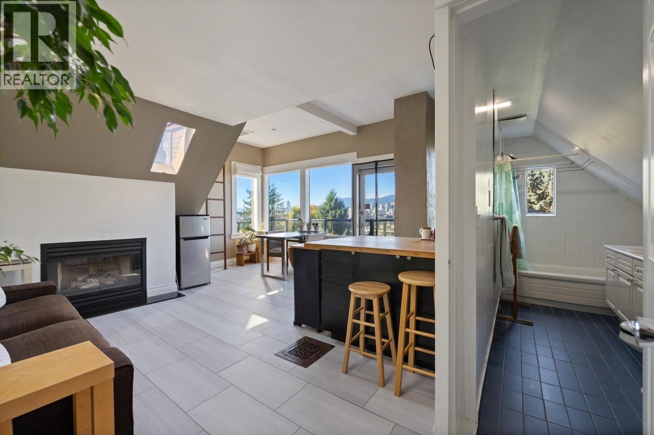 31 W 11th Avenue, Vancouver, British Columbia  V5Y 1S6 - Photo 9 - R3058086