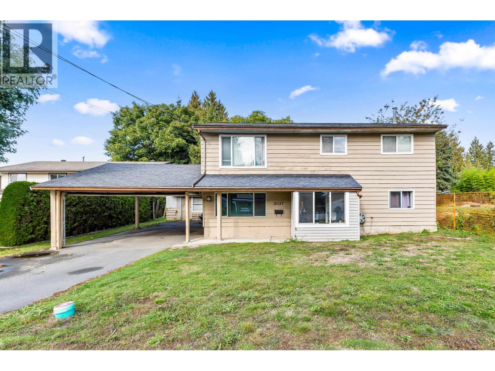 21127 WICKLUND AVENUE, Maple Ridge, British Columbia