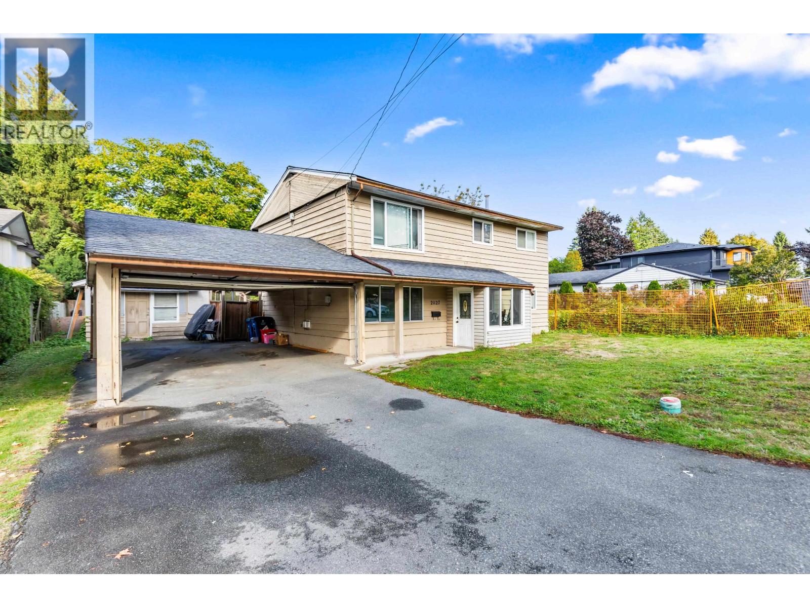 21127 Wicklund Avenue, Maple Ridge, British Columbia  V2X 3S1 - Photo 3 - R3058089