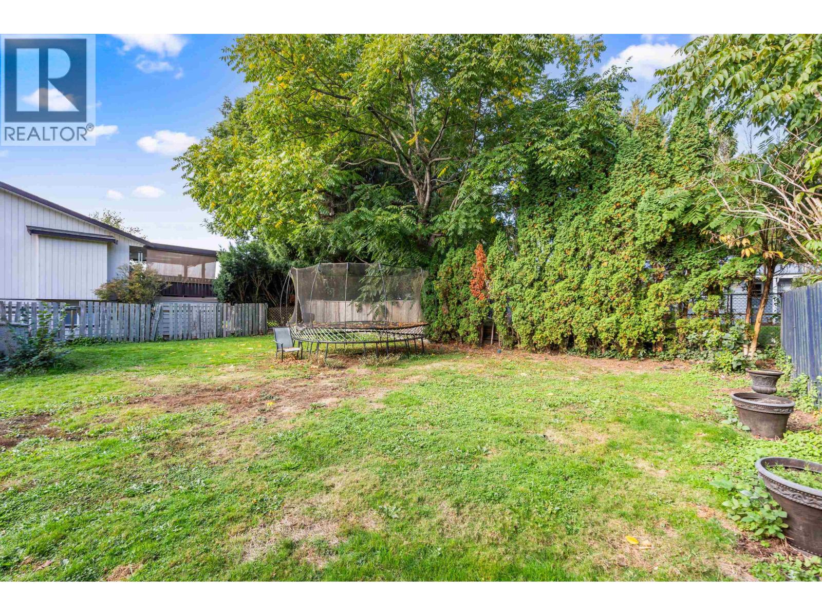 21127 Wicklund Avenue, Maple Ridge, British Columbia  V2X 3S1 - Photo 6 - R3058089