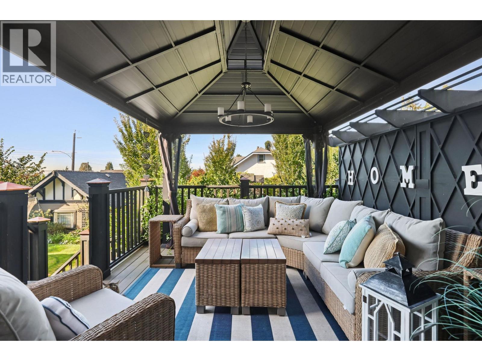 745 Grand Boulevard, North Vancouver, British Columbia  V7L 3W3 - Photo 12 - R3058114