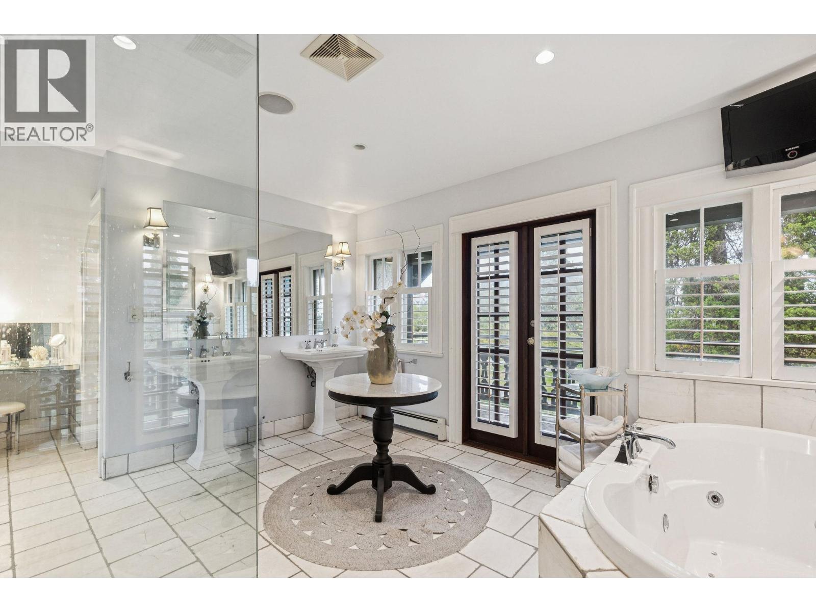 745 Grand Boulevard, North Vancouver, British Columbia  V7L 3W3 - Photo 19 - R3058114