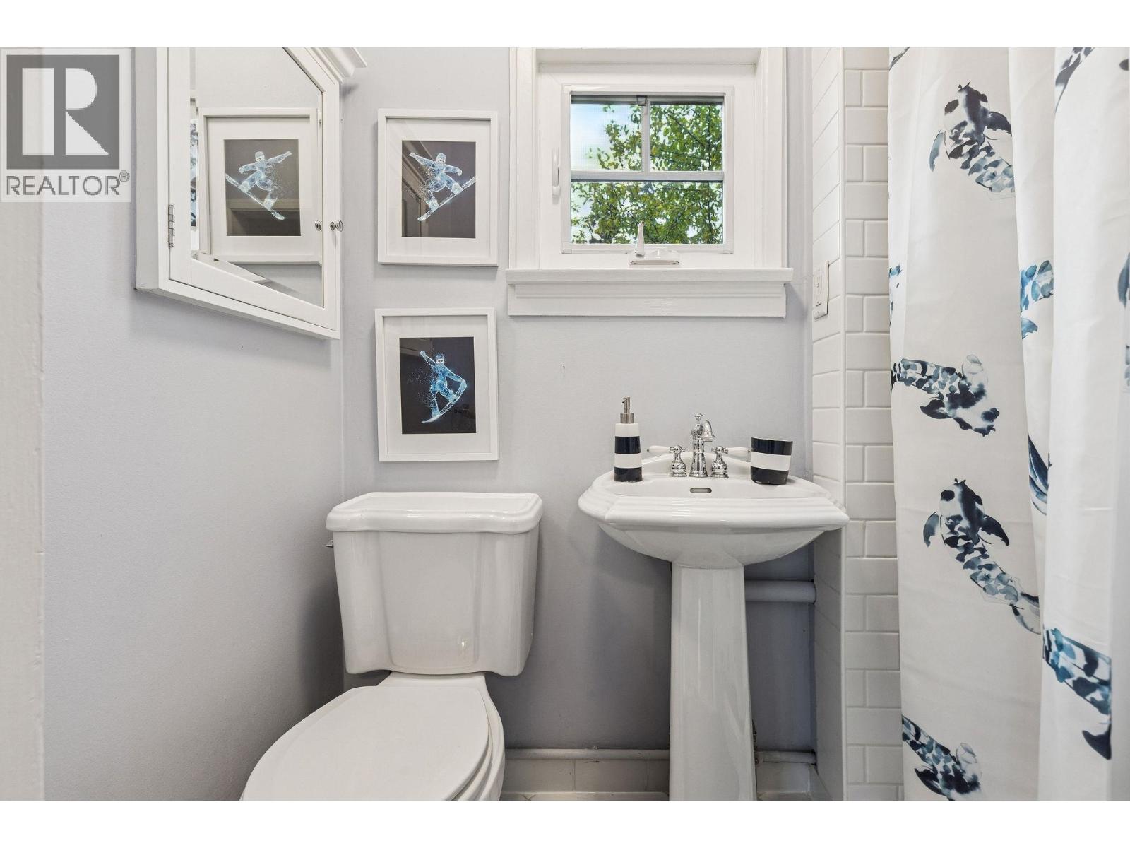 745 Grand Boulevard, North Vancouver, British Columbia  V7L 3W3 - Photo 27 - R3058114