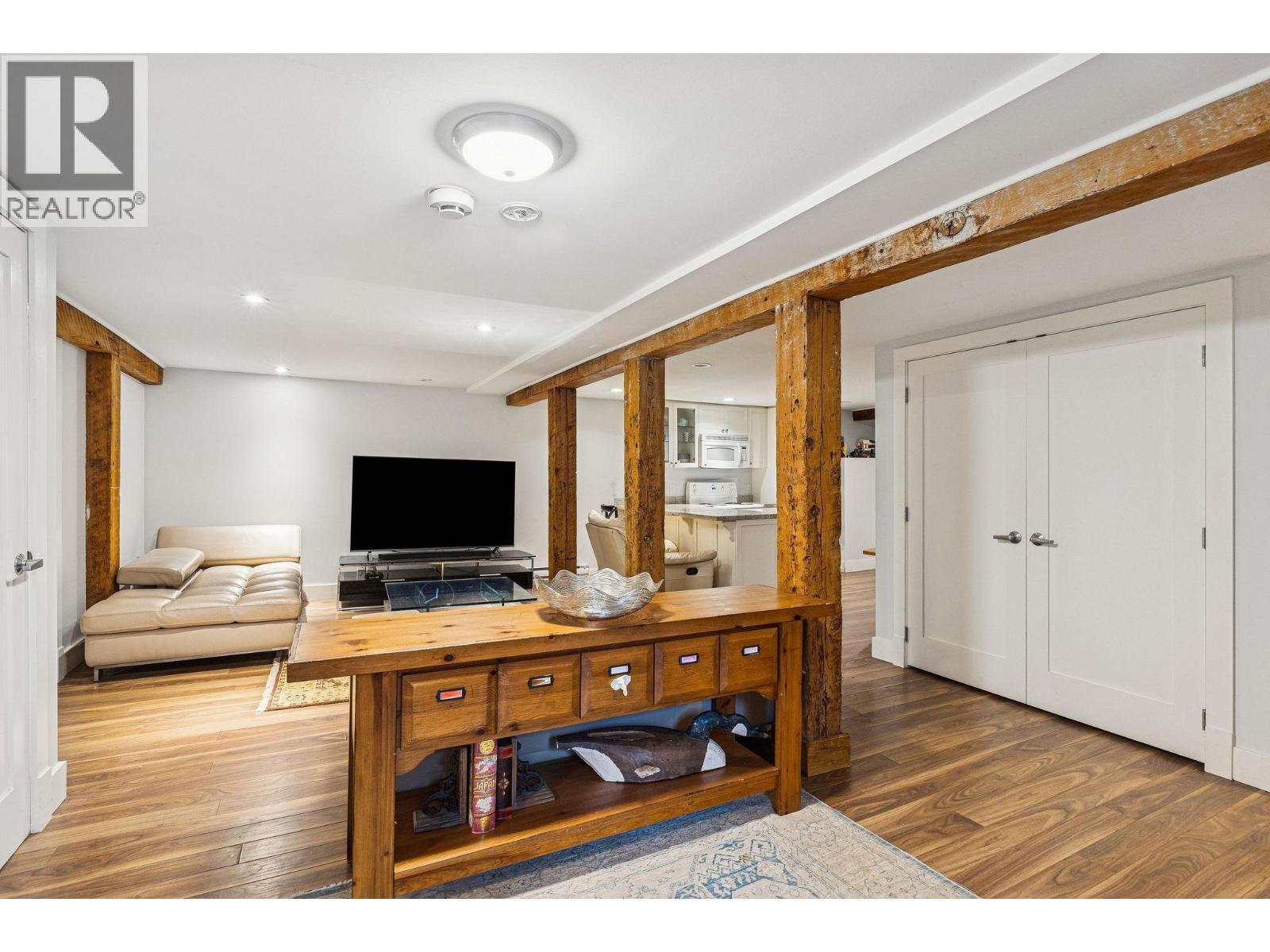 745 Grand Boulevard, North Vancouver, British Columbia  V7L 3W3 - Photo 30 - R3058114