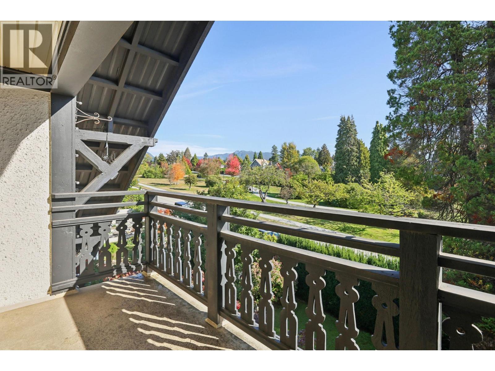 745 Grand Boulevard, North Vancouver, British Columbia  V7L 3W3 - Photo 37 - R3058114