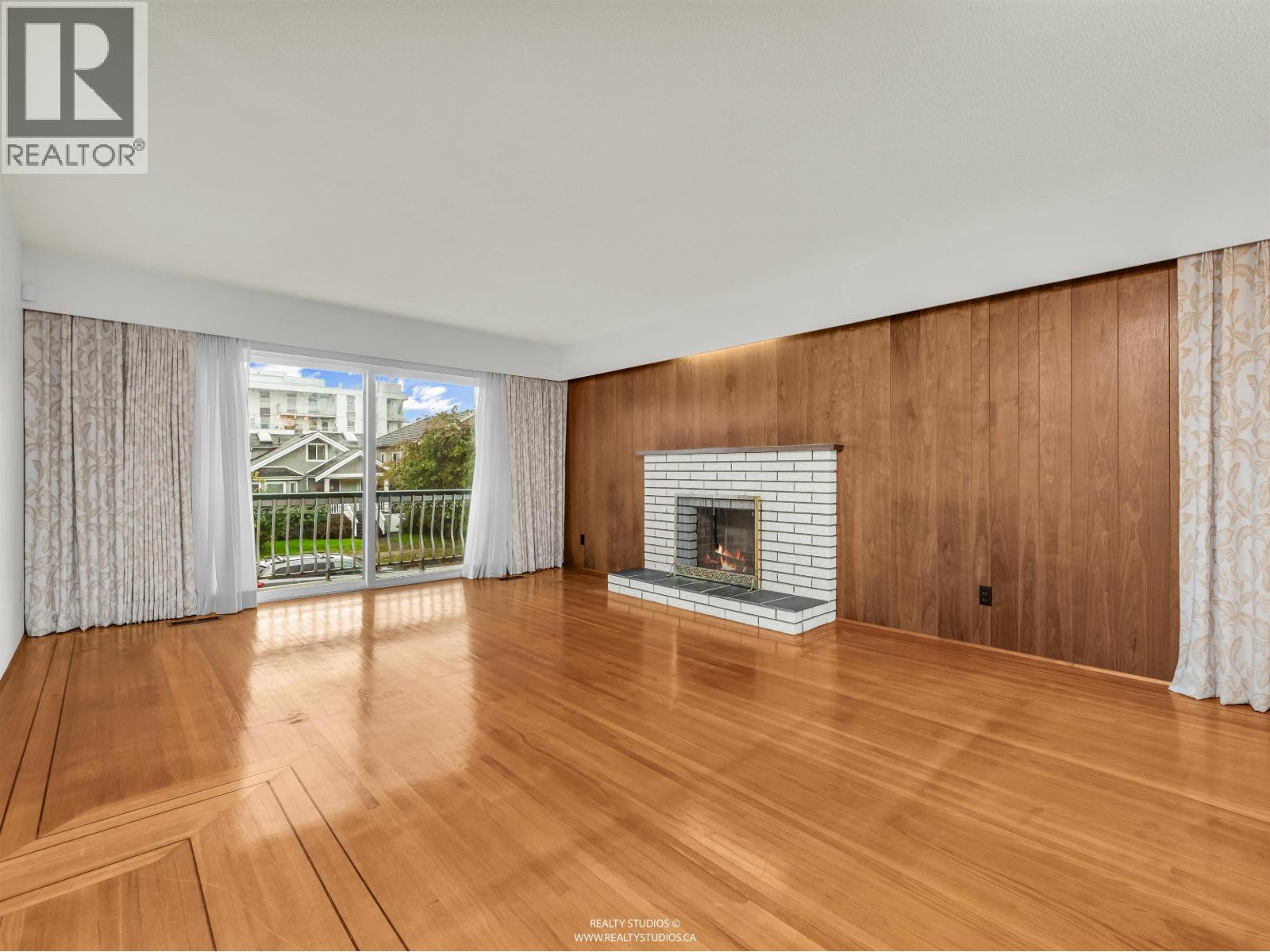 85 W 63rd Avenue, Vancouver, British Columbia  V5X 2H7 - Photo 12 - R3058119