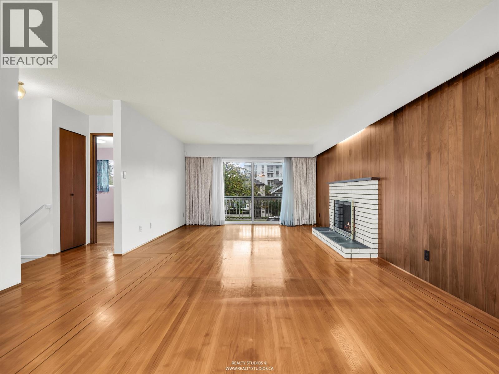 85 W 63rd Avenue, Vancouver, British Columbia  V5X 2H7 - Photo 14 - R3058119
