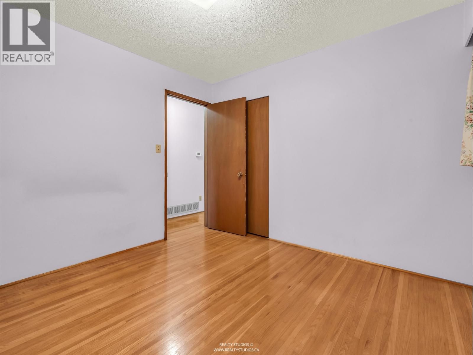 85 W 63rd Avenue, Vancouver, British Columbia  V5X 2H7 - Photo 25 - R3058119
