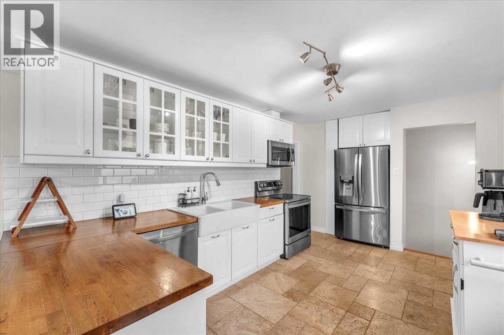 85 Warwick Drive Sw, Calgary, Alberta  T3C 2R5 - Photo 22 - A2254403