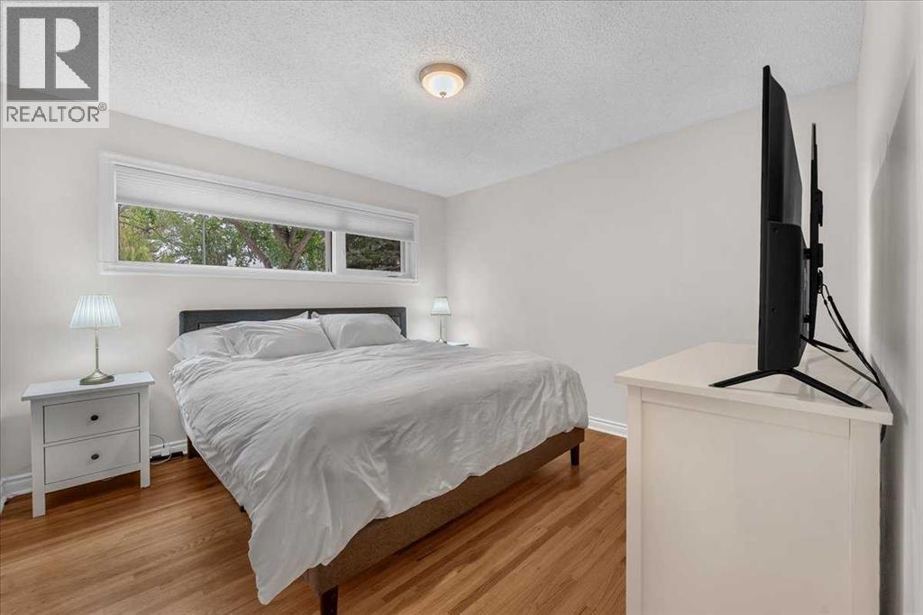 85 Warwick Drive Sw, Calgary, Alberta  T3C 2R5 - Photo 27 - A2254403