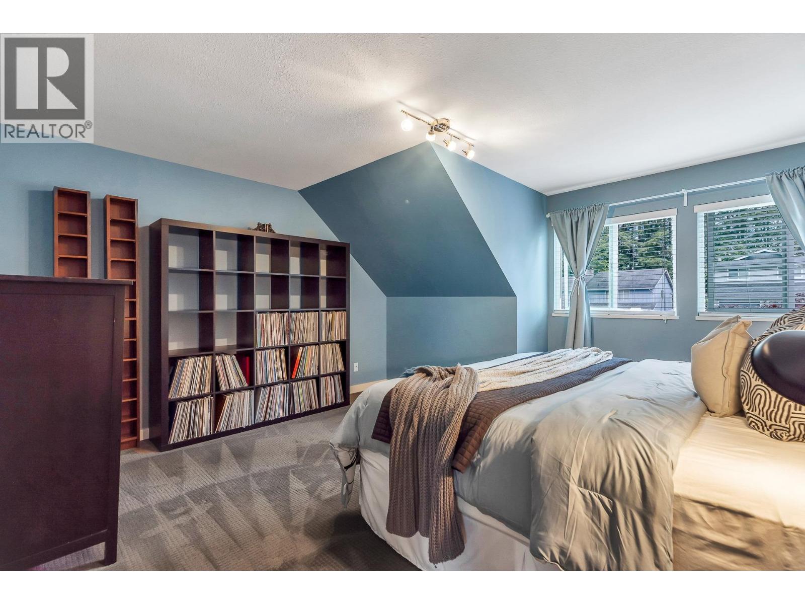 2021 Rufus Drive, North Vancouver, British Columbia  V7J 3N2 - Photo 25 - R3048449