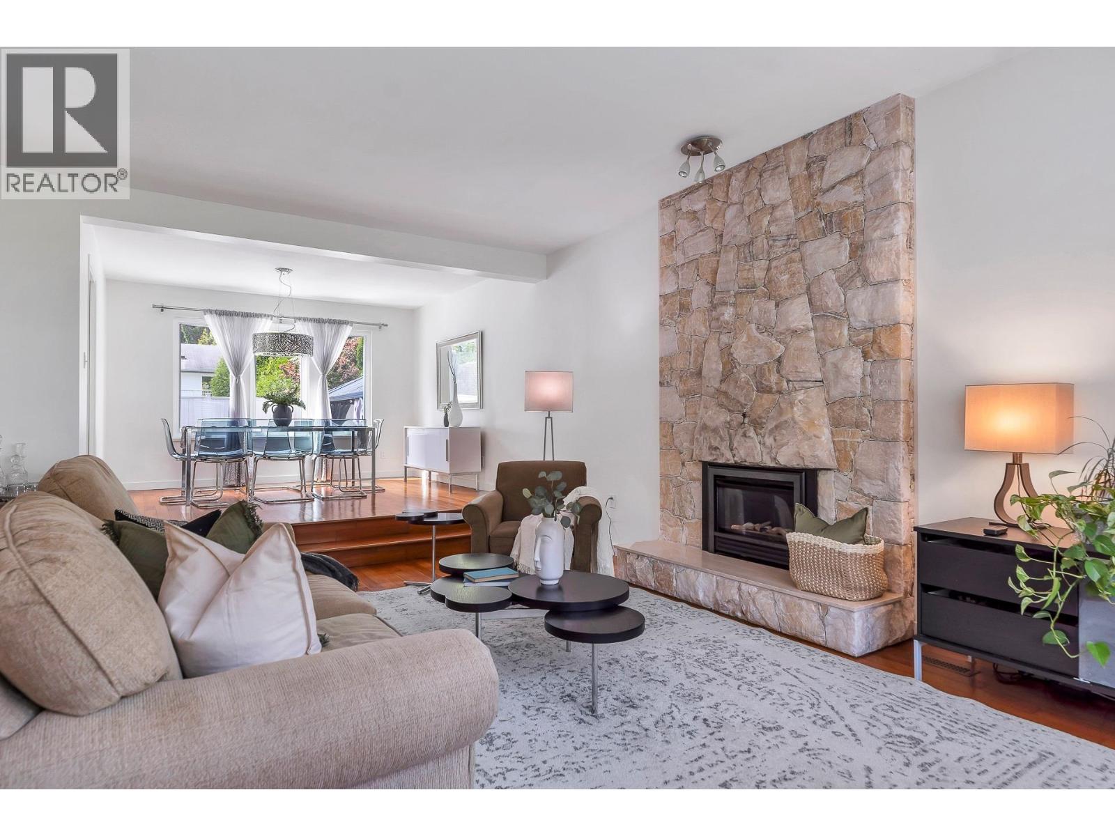 2021 Rufus Drive, North Vancouver, British Columbia  V7J 3N2 - Photo 7 - R3048449