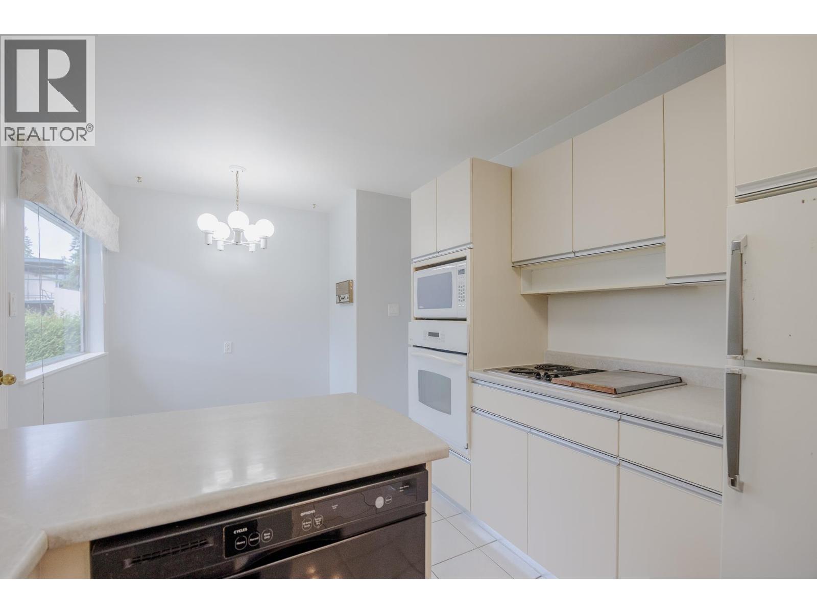 1589 Haversley Avenue, Coquitlam, British Columbia  V3J 1V7 - Photo 7 - R3057932