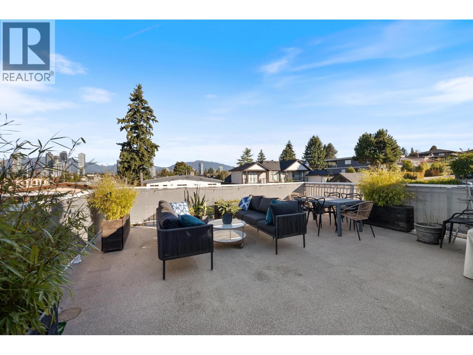 4931 Woodsworth Street, Burnaby, British Columbia  V5G 1S3 - Photo 25 - R3058034